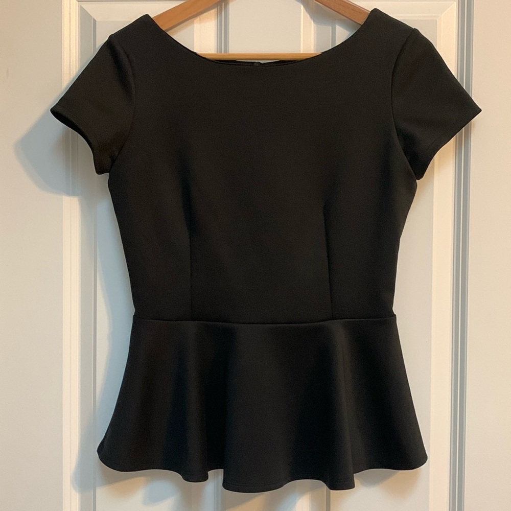 Crisp peplum Bisou Bisou top